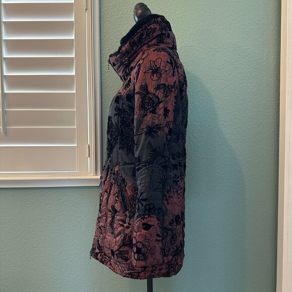 Desigual Flocked Velvet Puffer Jacket 38 Black and Burgandy / Small to Medium - Picture 2 of 10